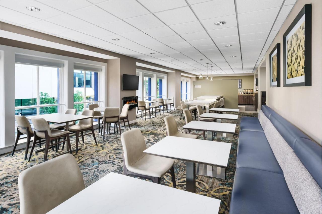 Downtown Hotel 3*
