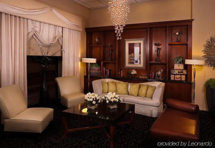 Downtown 3*